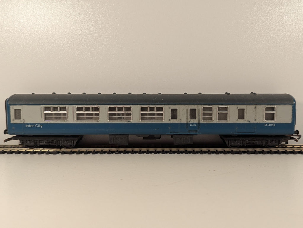 Tri-ang OO Gauge BR Mk1 Brake Coach