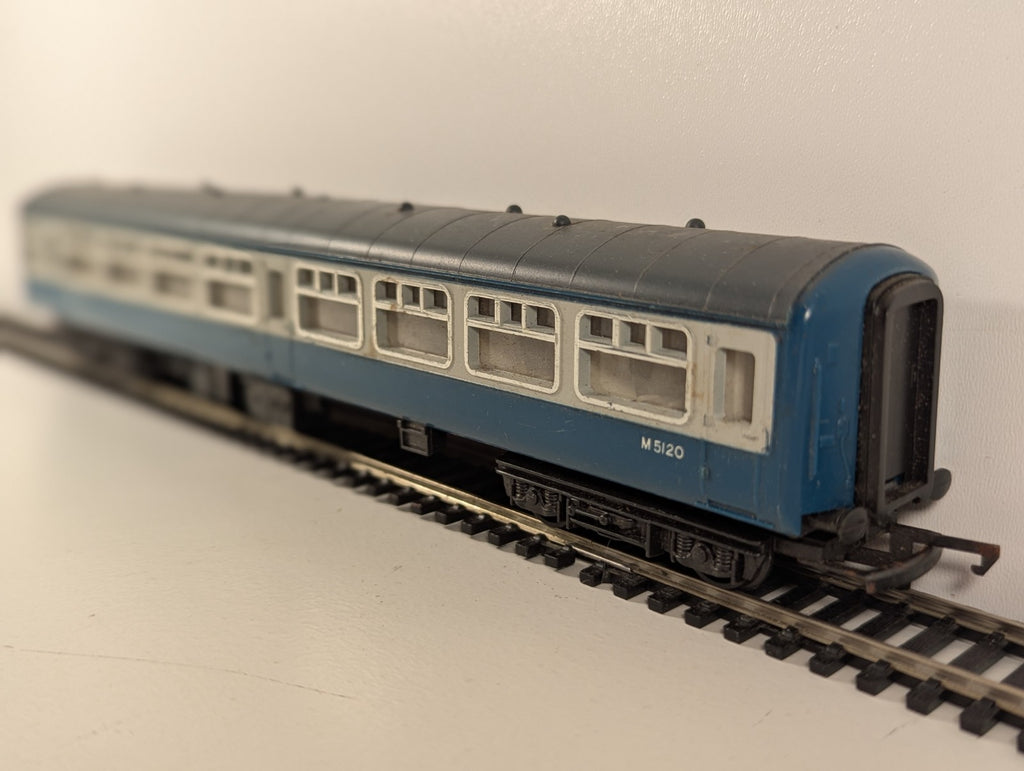Hornby R724 OO BR Mk2 Standard Open M5120 Blue/Grey