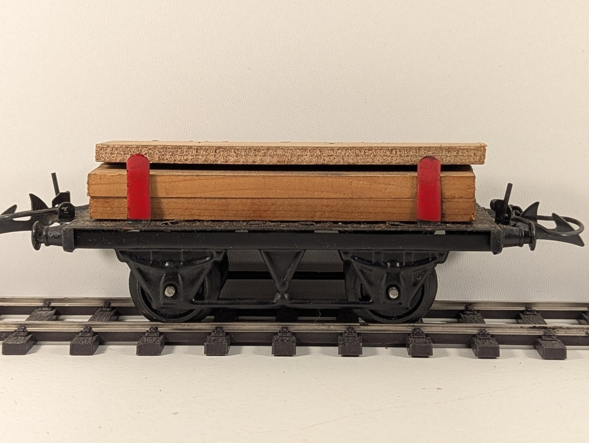 Hornby RC 24058A O Gauge No.1 Timber Wagon with Timber Load