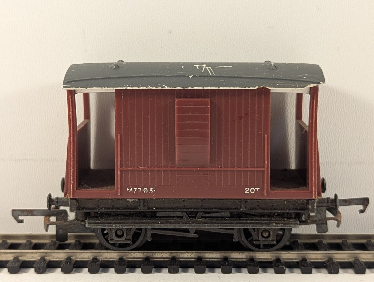Tri-ang OO Gauge BR 20 Ton Goods Brake Van M73031 BR Bauxite R16
