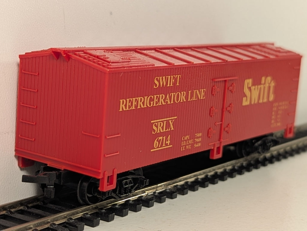 Industrial Rail HO Scale Swift Refrigerator Line Refrigerator Car 6714