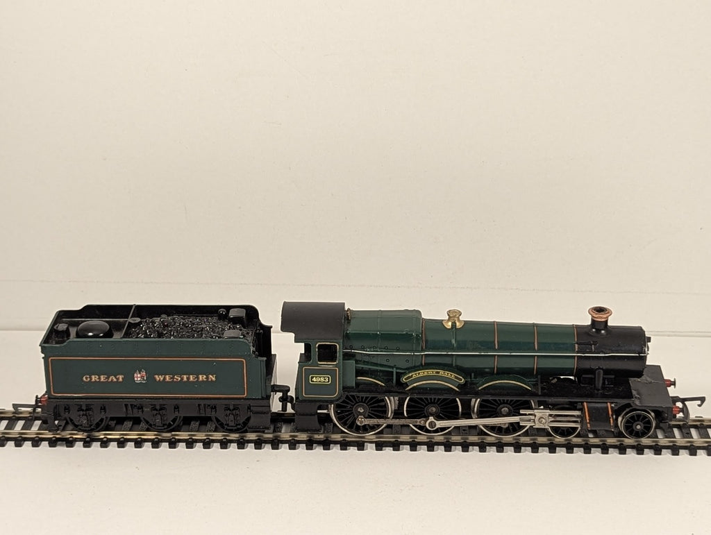 Hornby OO Gauge GWR Hall Class 4-6-0 'Albert Hall' Steam Locomotive 4983