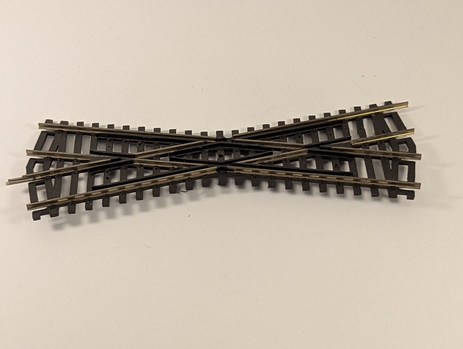 Peco OO Gauge Streamline Short Crossing (Insulfrog) Track SL-93