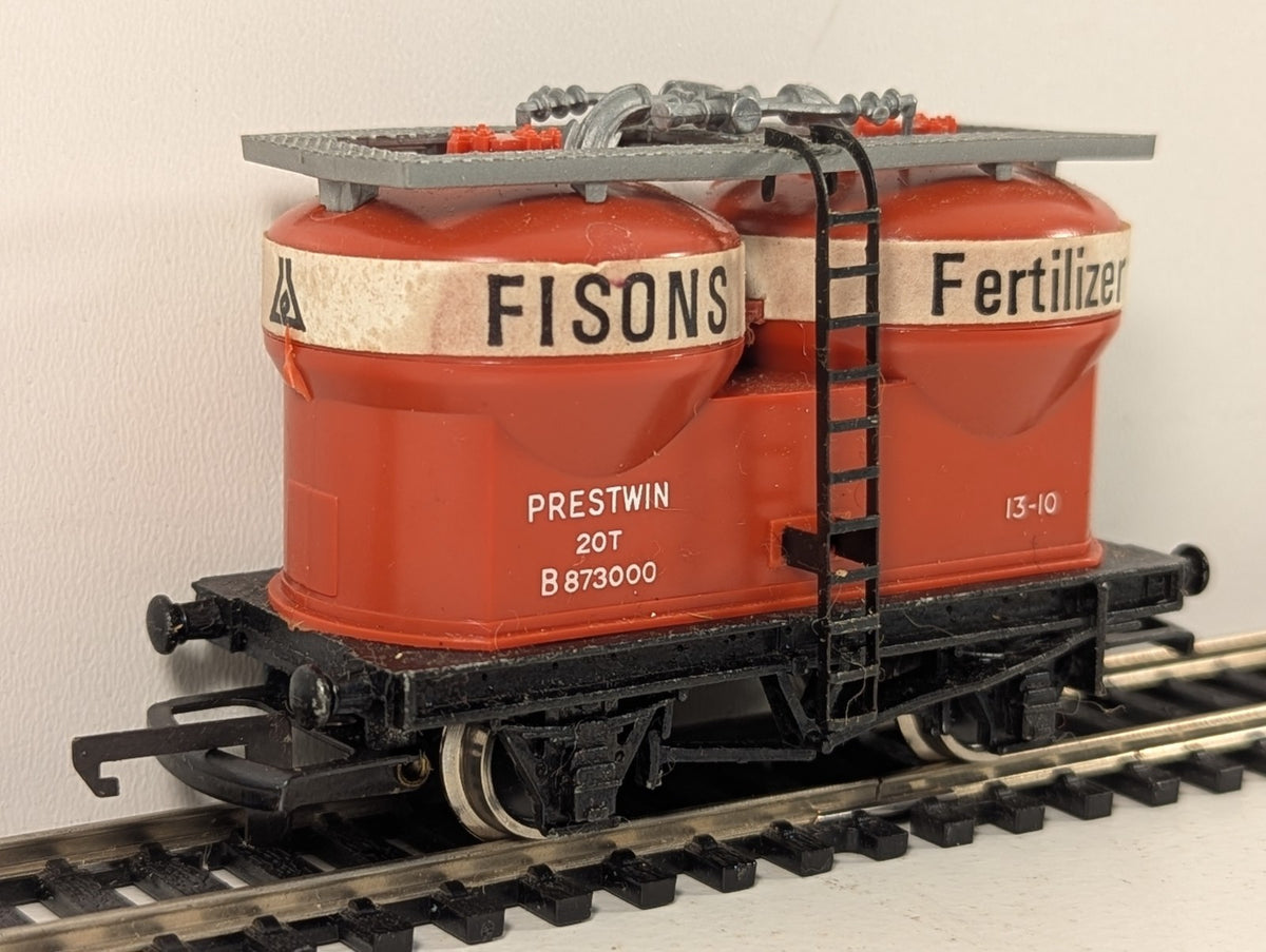 Wrenn Railways W4658 Prestwin Twin Silo Wagon “Fisons Fertilizer”