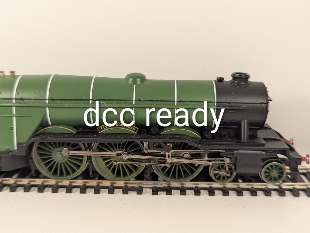 Hornby OO Gauge LNER Class A1 “Flying Scotsman” – LNER Green – DCC Ready