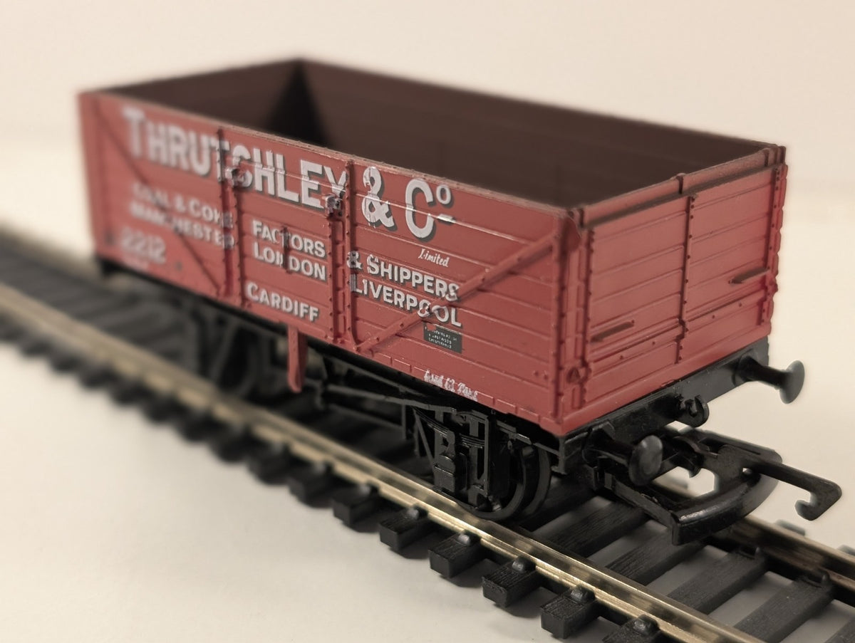 Dapol B103 OO Gauge 7-Plank Wagon – Thrutchley & Co.