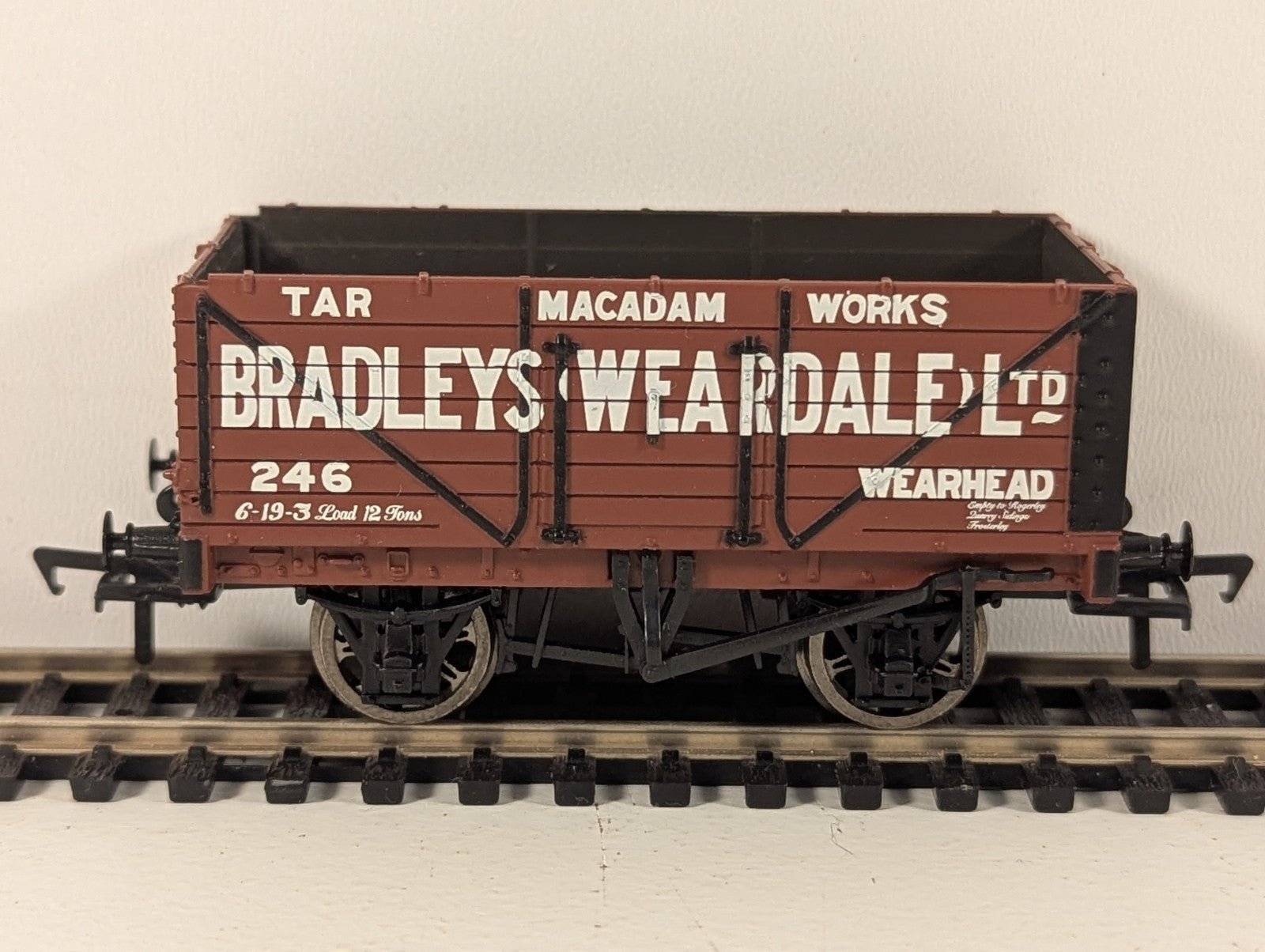 Bachmann 37-083 OO Gauge 7 Plank End Door Wagon Bradleys Weardale Ltd
