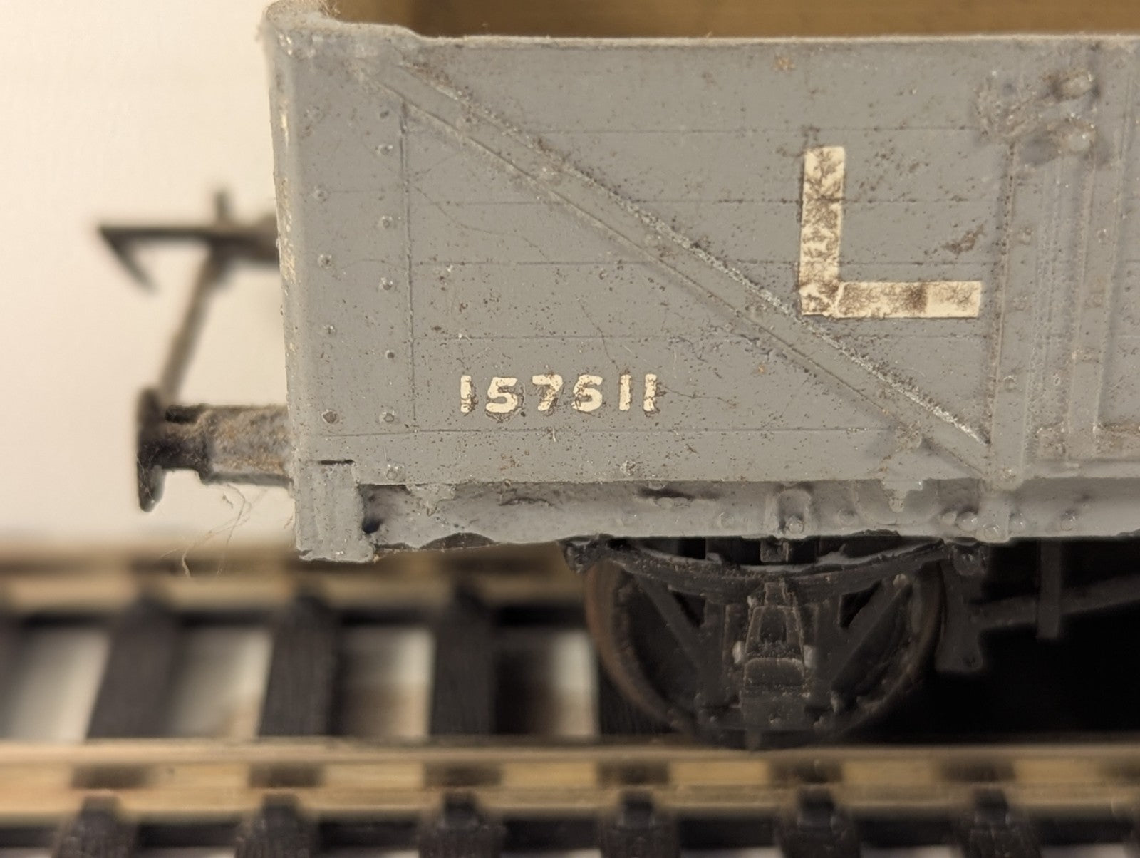 Kitbuilt LMS 5-Plank Open Wagon Goods Wagon 157511 LMS Grey