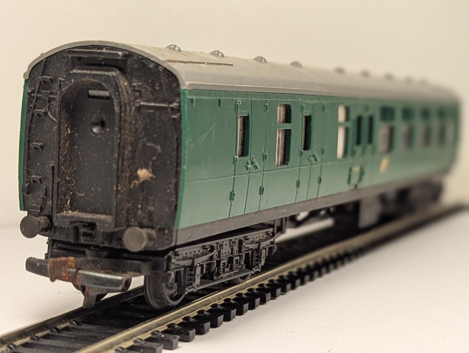 Hornby OO Gauge Maunsell Brake Composite Coach Passenger Coach