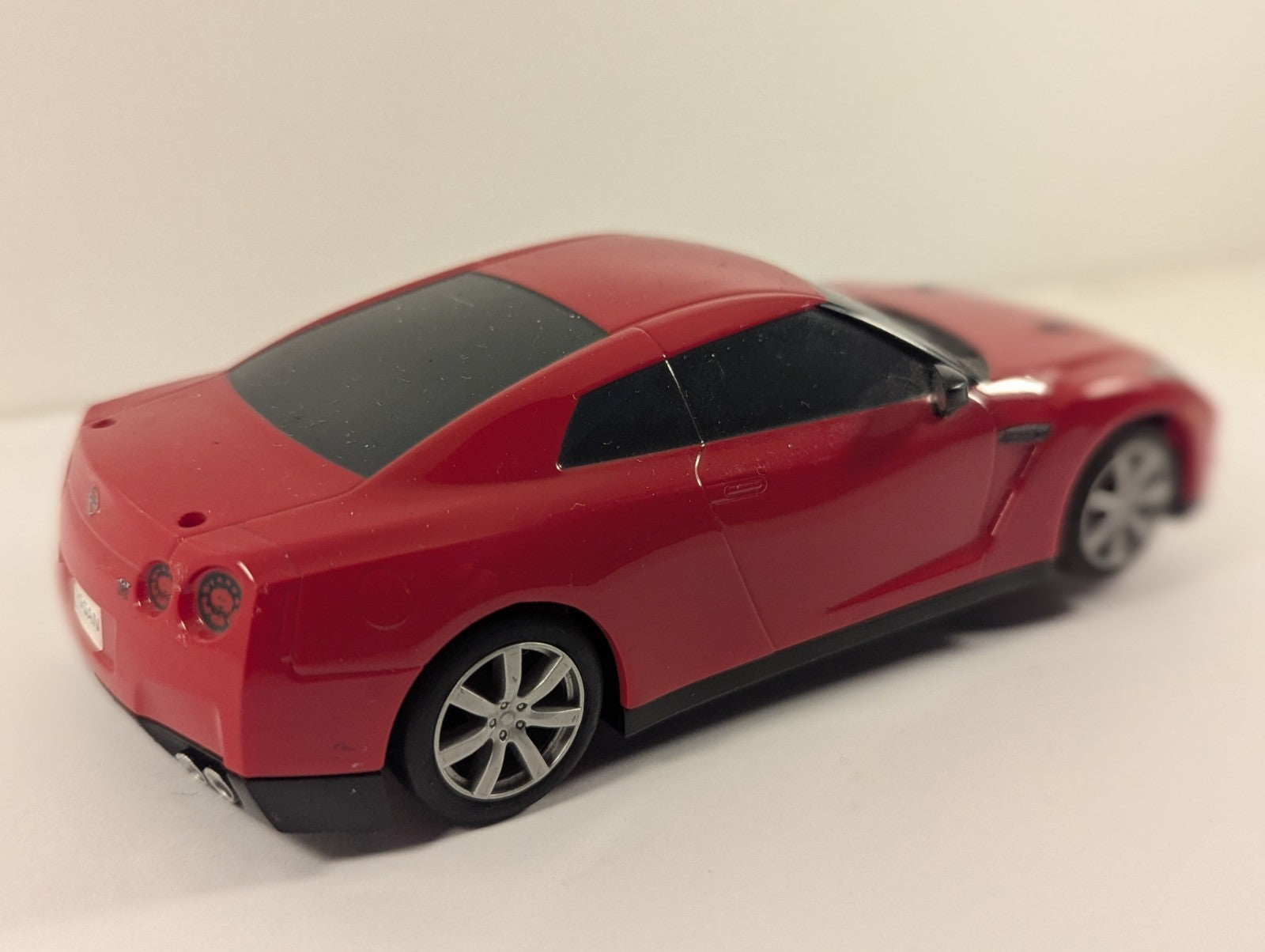 Scalextric C2990 Nissan GT-R Red Drift – 1:32 Scale – No Rear Spoiler