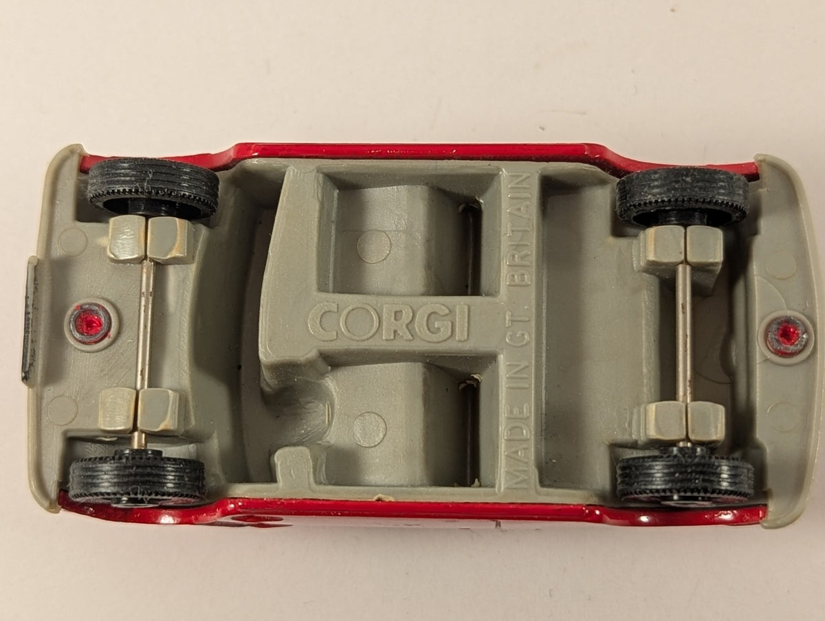 Corgi 1:64 Morris Mini Minor Die-cast Model Vehicle MIN 1 Red