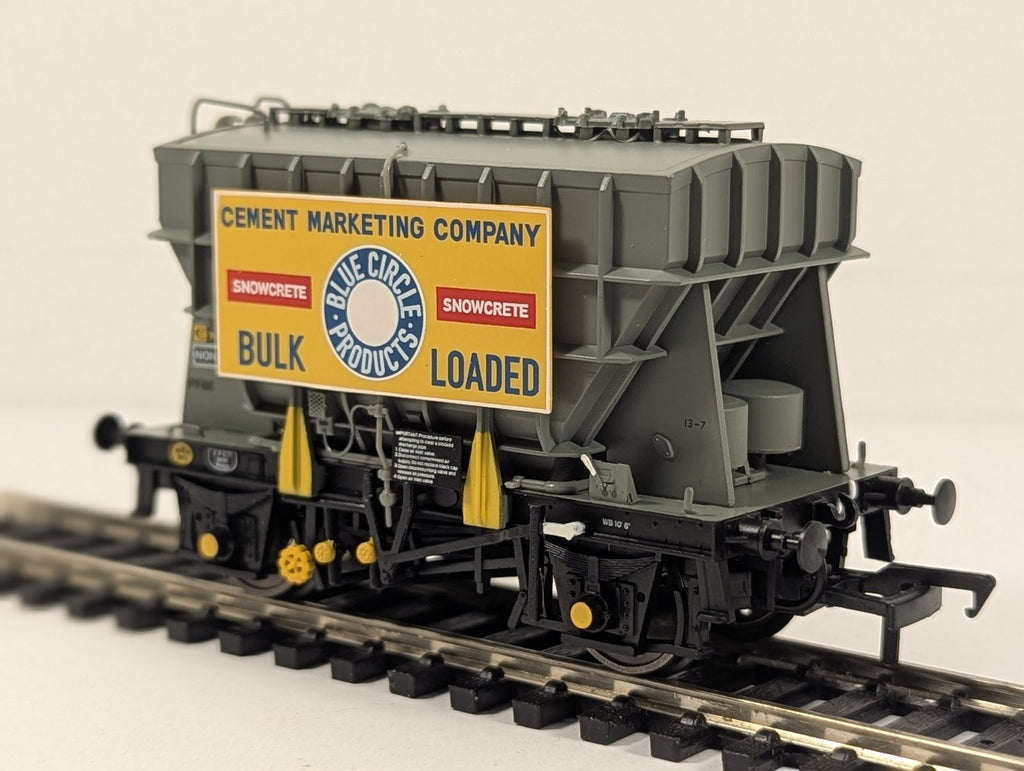 Bachmann OO Gauge Presflo 22t Cement Wagon Cement Marketing Company Goods Wagon