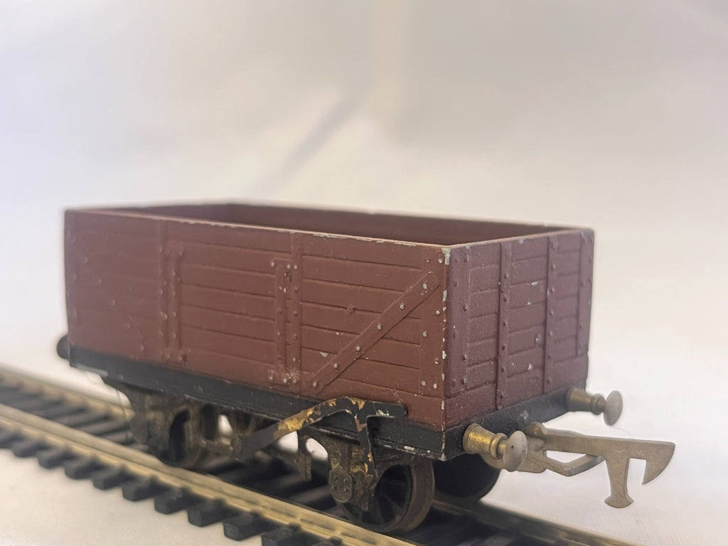 Graham Farish Brown 7 Plank Open Wagon