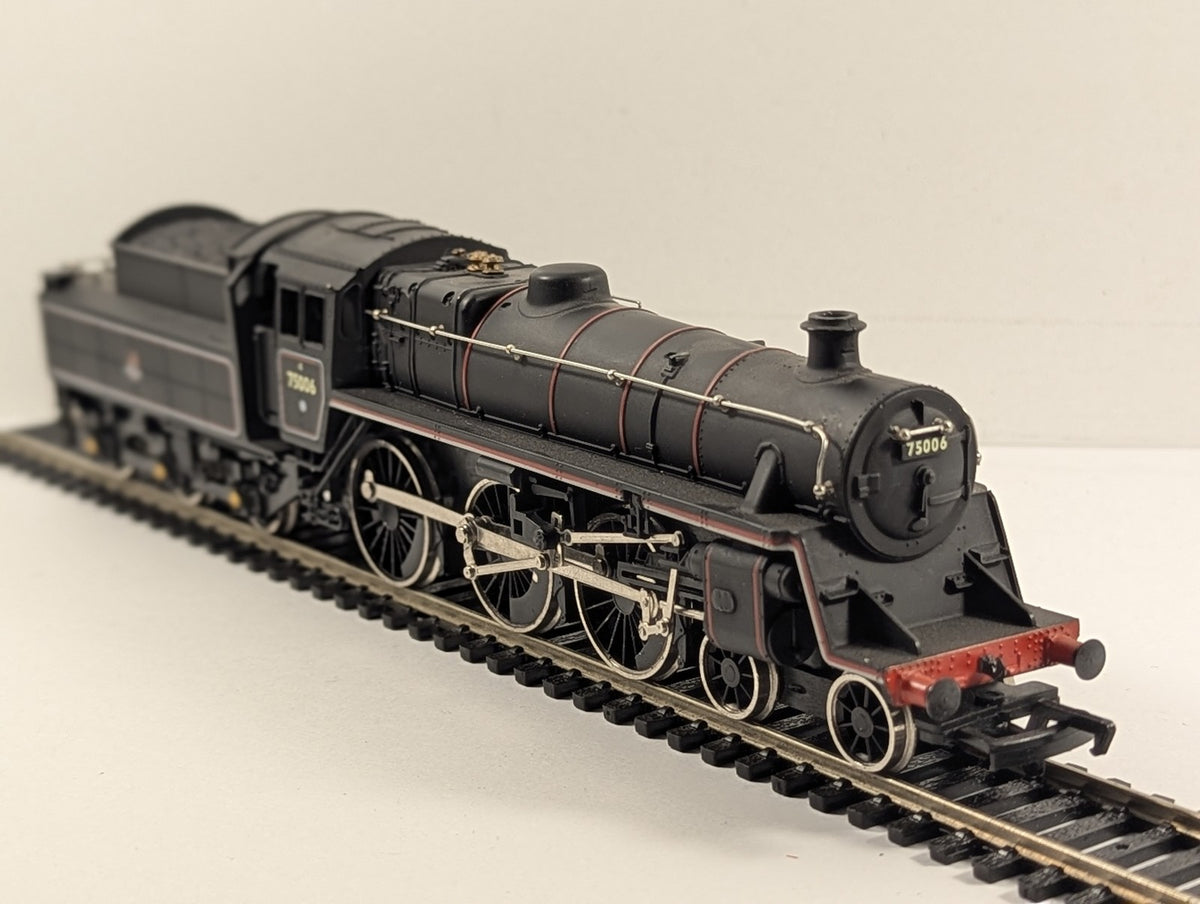 Mainline OO Gauge BR Standard Class 4MT Steam Locomotive 75006 BR Lined Black