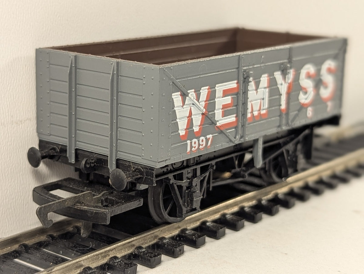 Hornby OO Gauge 7 Plank Open Wagon Goods Wagon 1997 Wemyss R6241