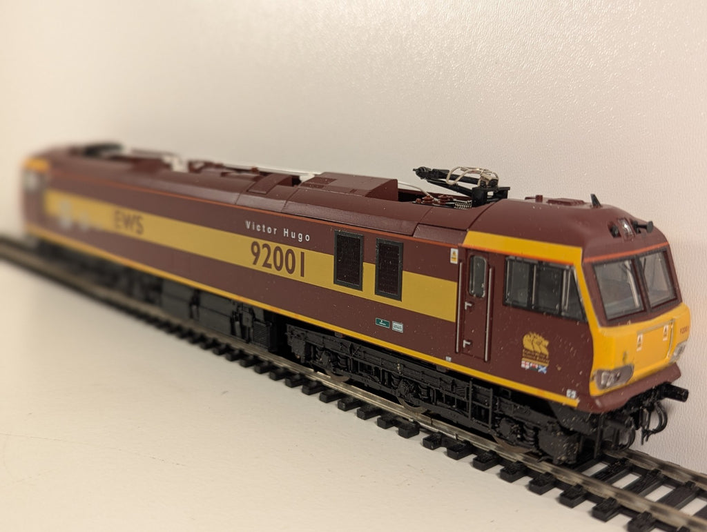 Lima L204672 Class 92 92001 “Victor Hugo” in EWS Maroon Livery