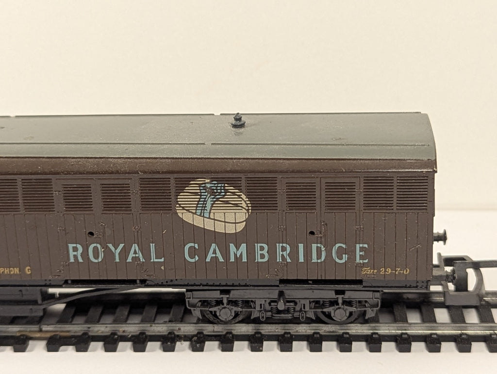 Lima OO Gauge Palethorpes Royal Cambridge Sausage Van