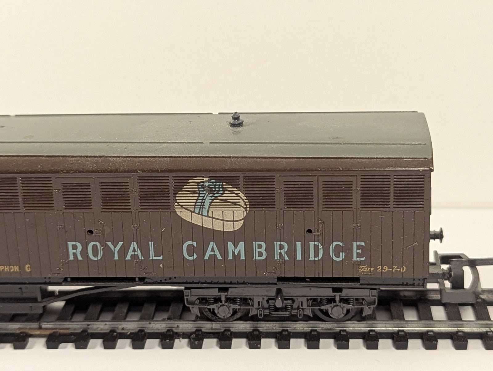 Lima OO Gauge Palethorpes Royal Cambridge Sausage Van