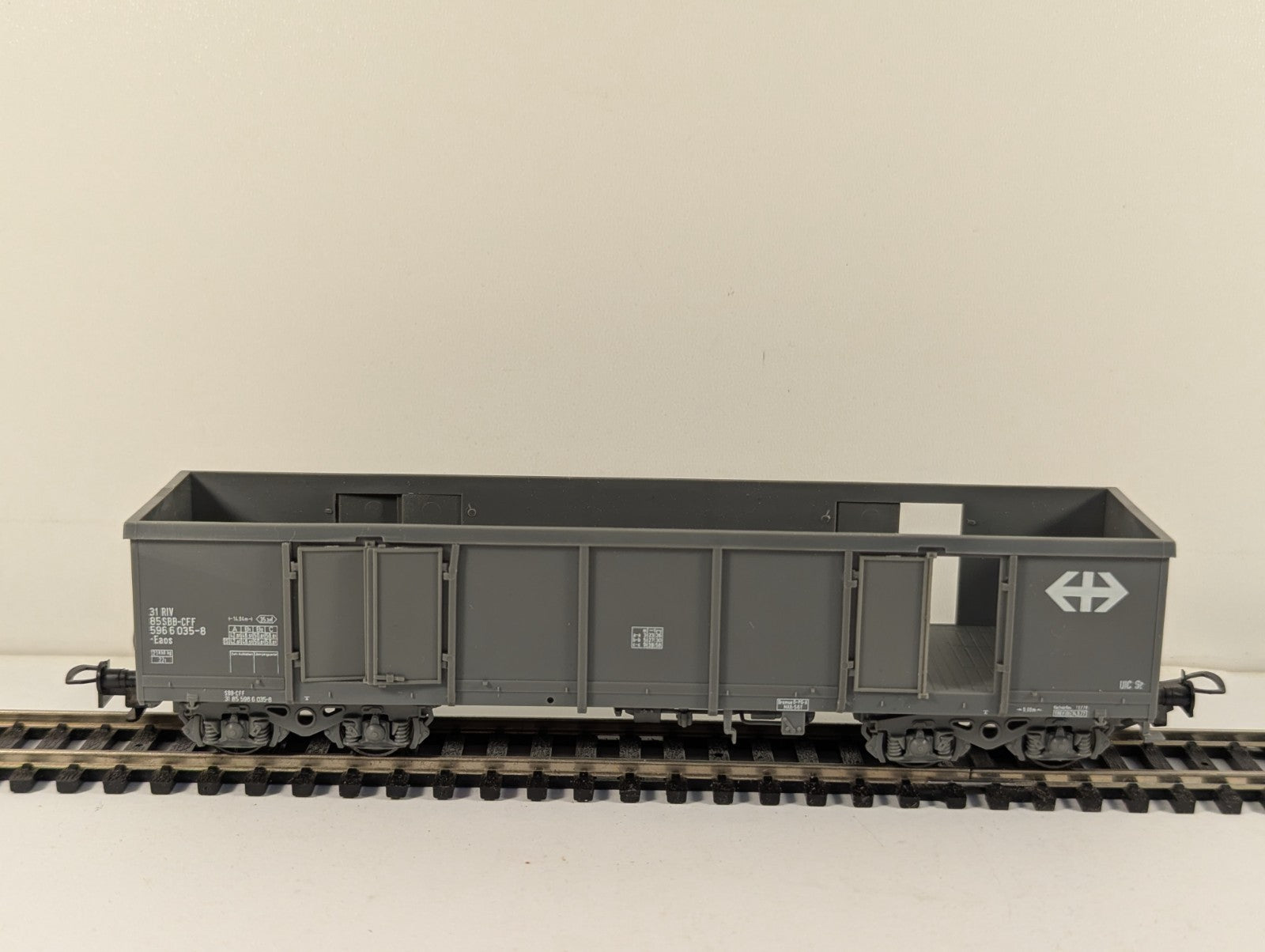 Liliput HO Gauge Grey SBB Eaos High-Sided Bogie Goods Wagon Boxed