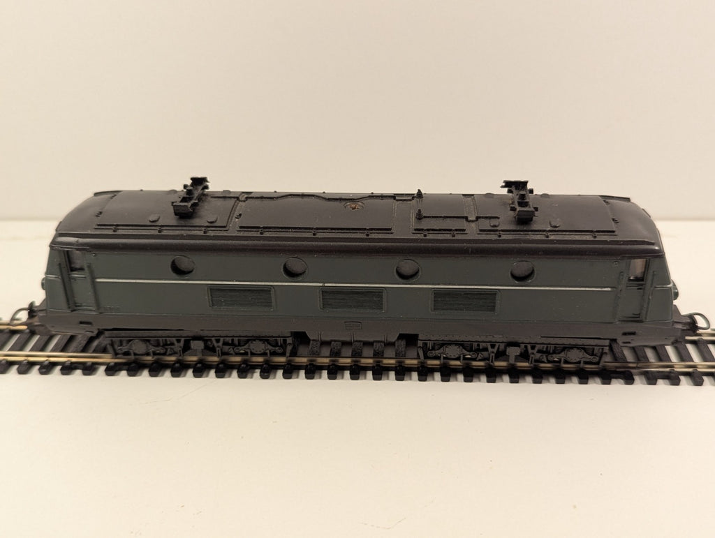 Lima H0 Scale NMBS/SNCB Class 125 Electric Locomotive (Missing Pantograph)