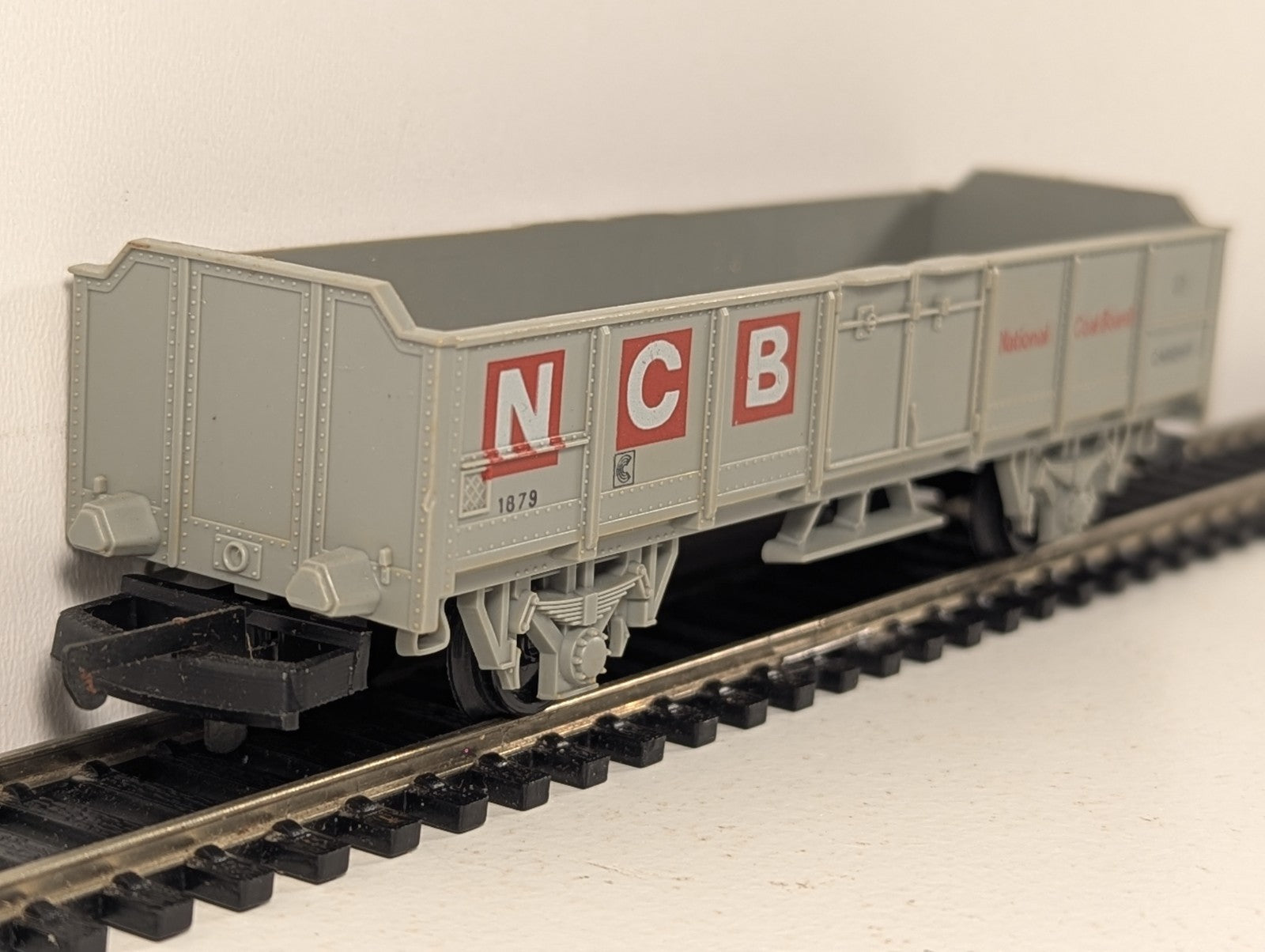 SKU: GR4537  Lima OO Gauge NCB Cardiff High-Sided Open Mineral Wagon Goods Wagon