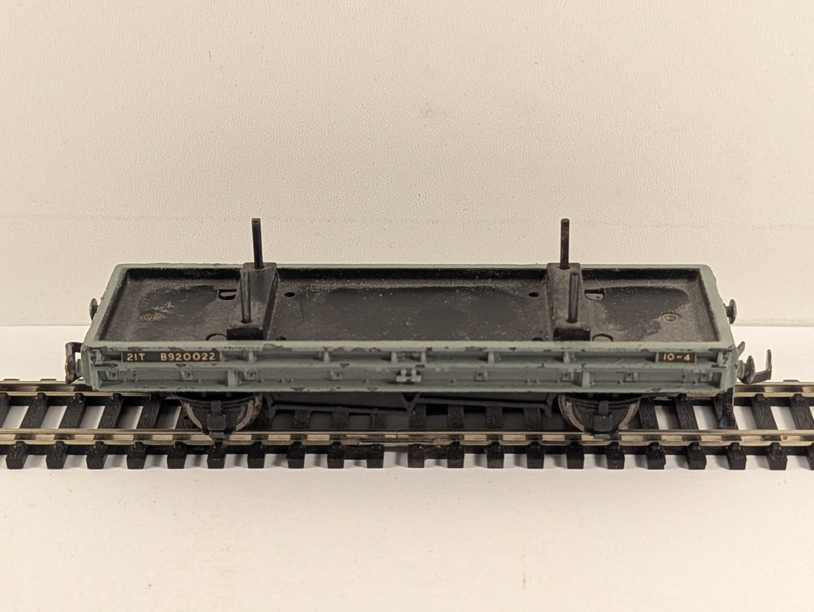 Hornby Dublo 4615 OO Gauge Double Bolster Wagon