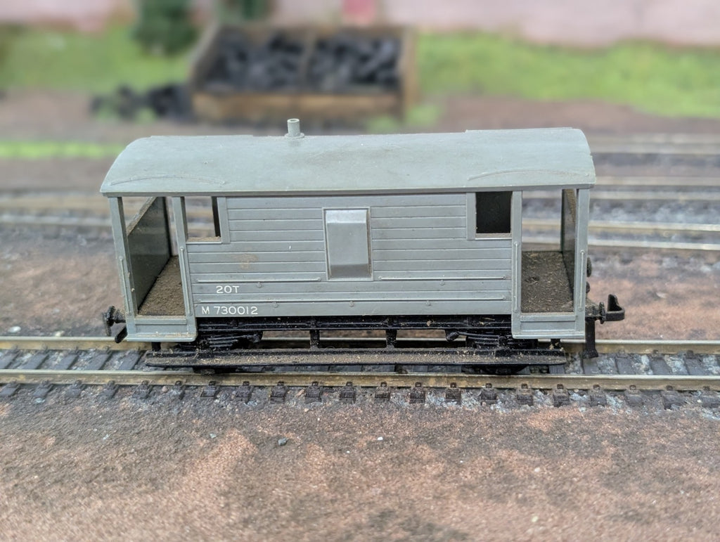 Hornby Dublo OO Gauge 20 Ton Brake Van Wagon M730012 RC23018 4310