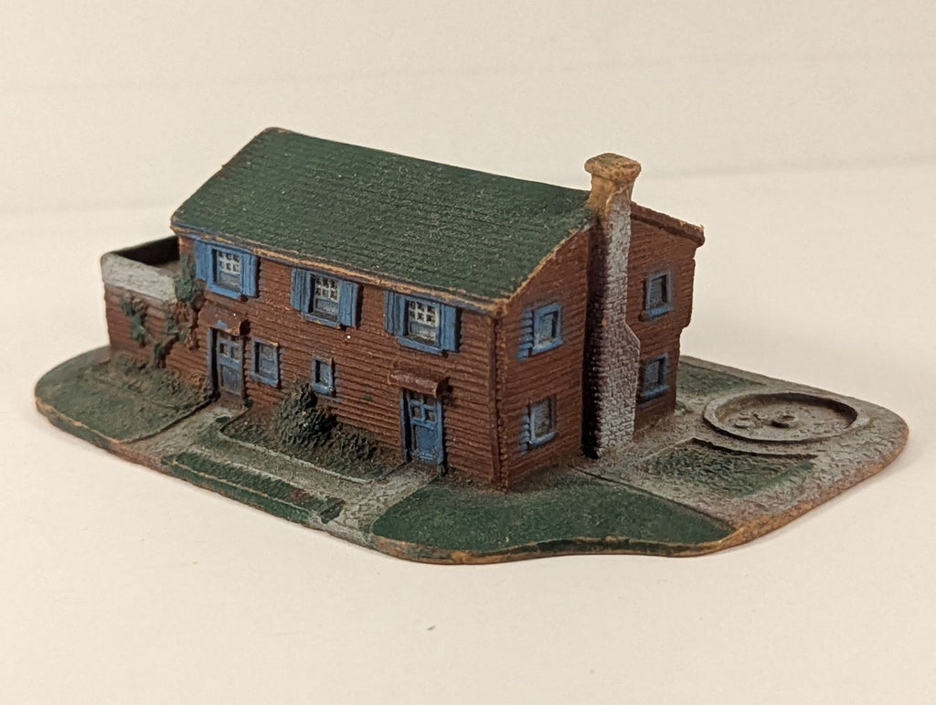 Lone Star Eaglet Series Gulliver County Two Storey House Model