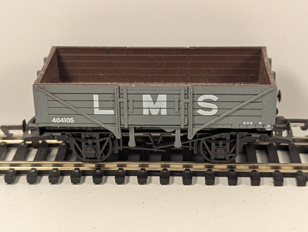 Dapol OO Gauge LMS Grey Open Plank Wagon