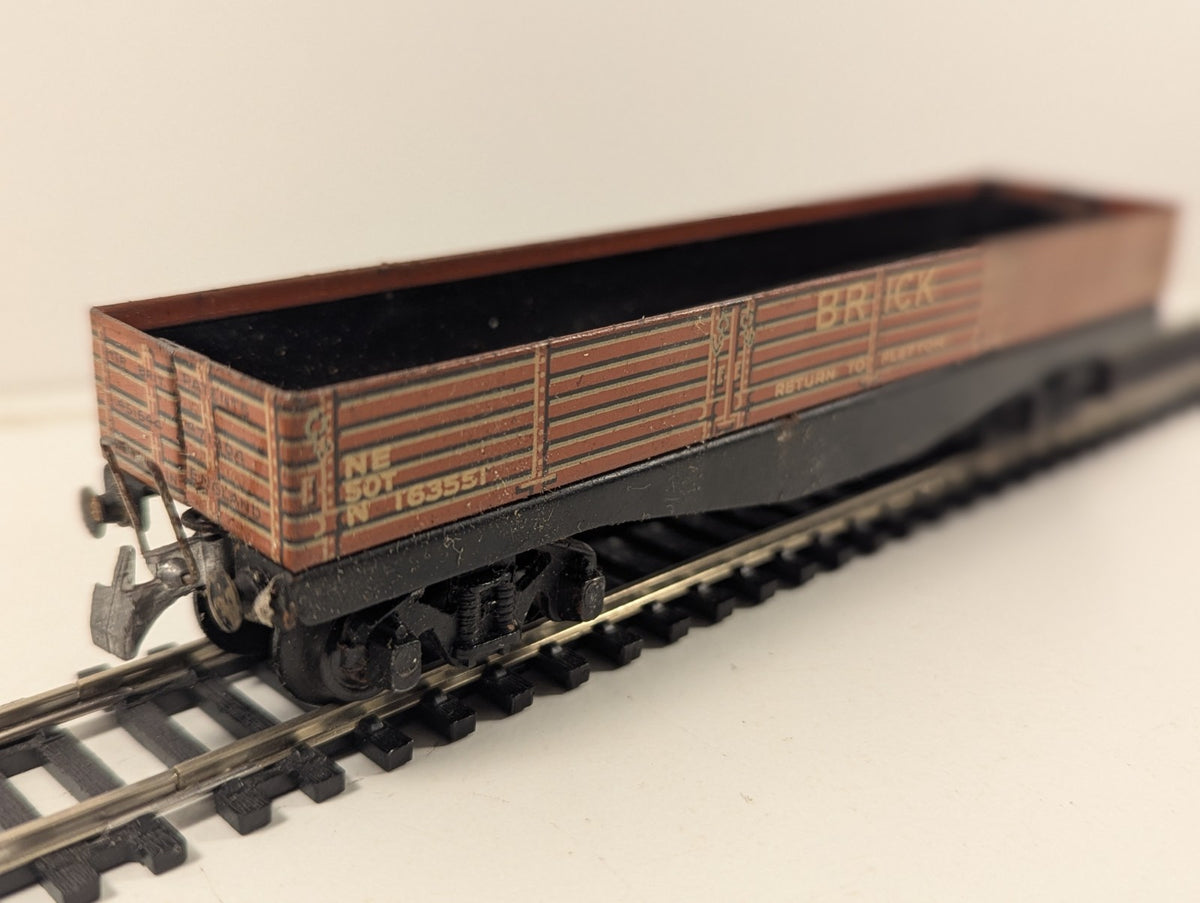 Trix Twin Railways (TTR) 675 Bogie Brick Wagon