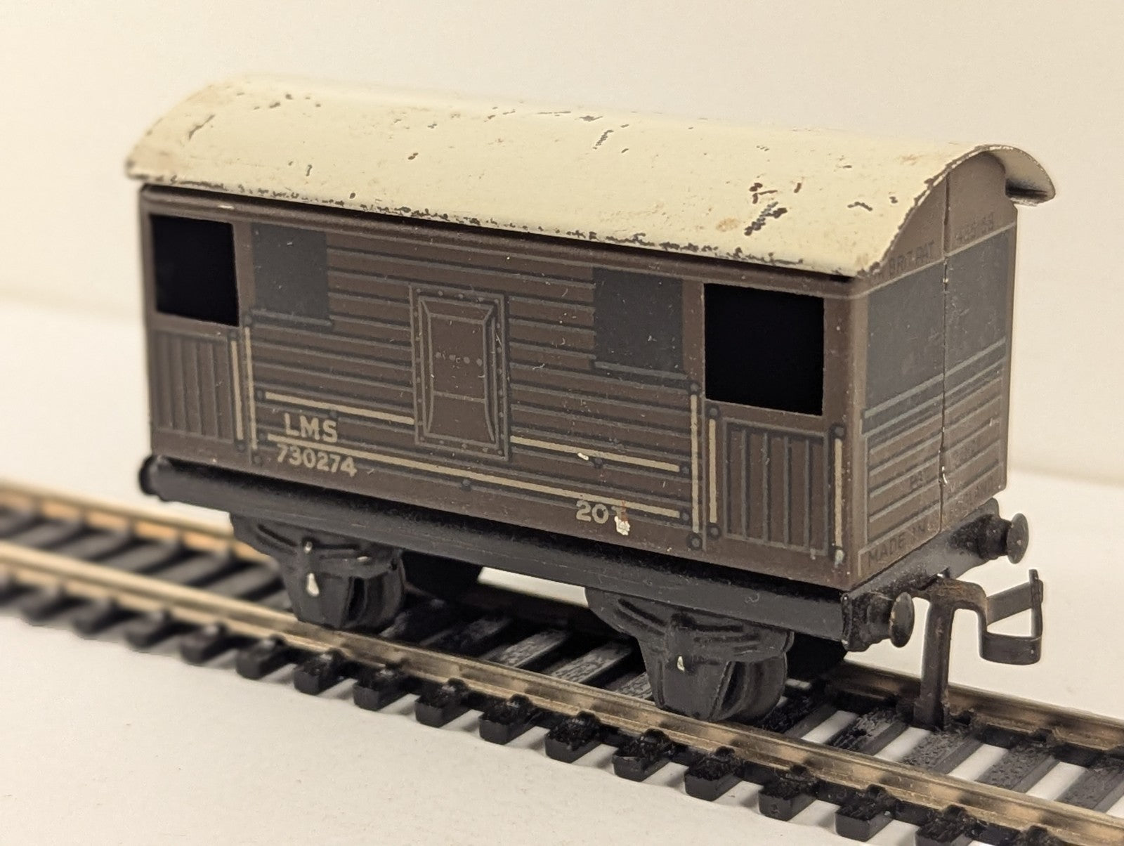 Trix OO Gauge LMS Goods Brake Van - Chipped Paint