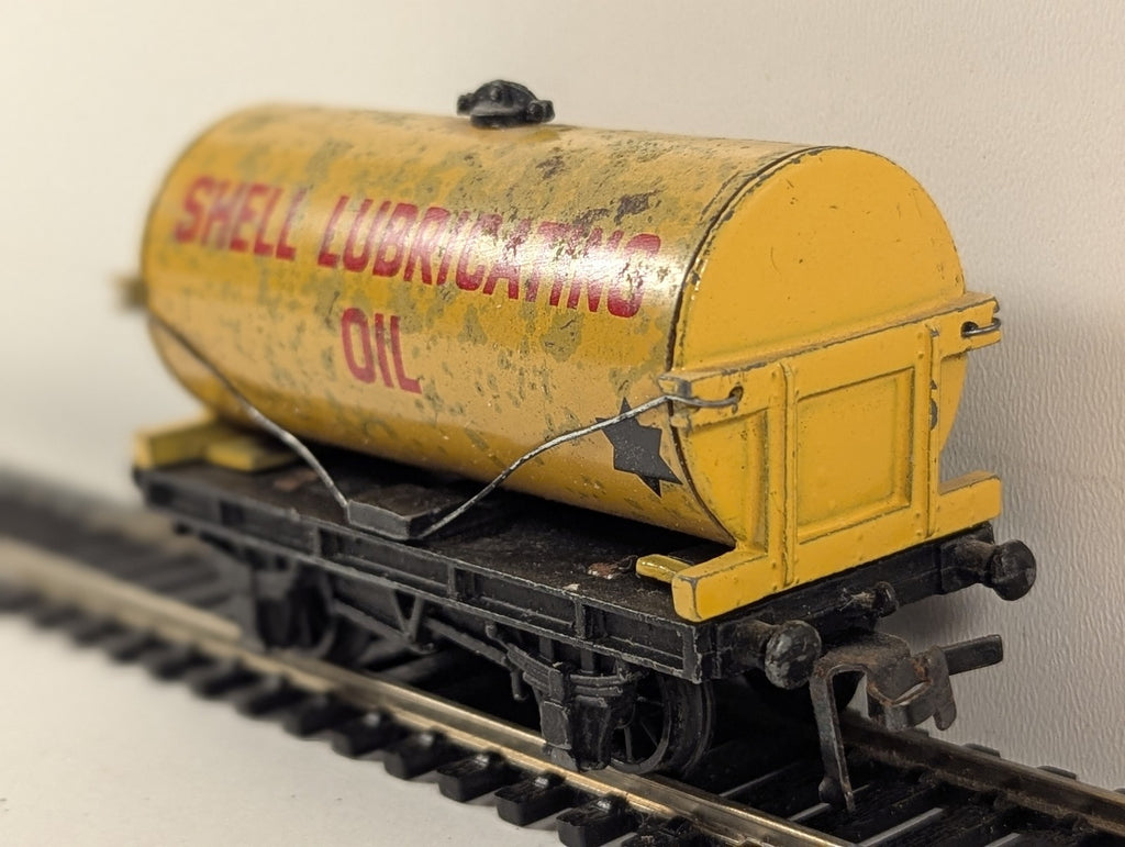 Hornby Dublo OO Gauge Shell Lubricating Oil Tank Wagon Shell Yellow 4675