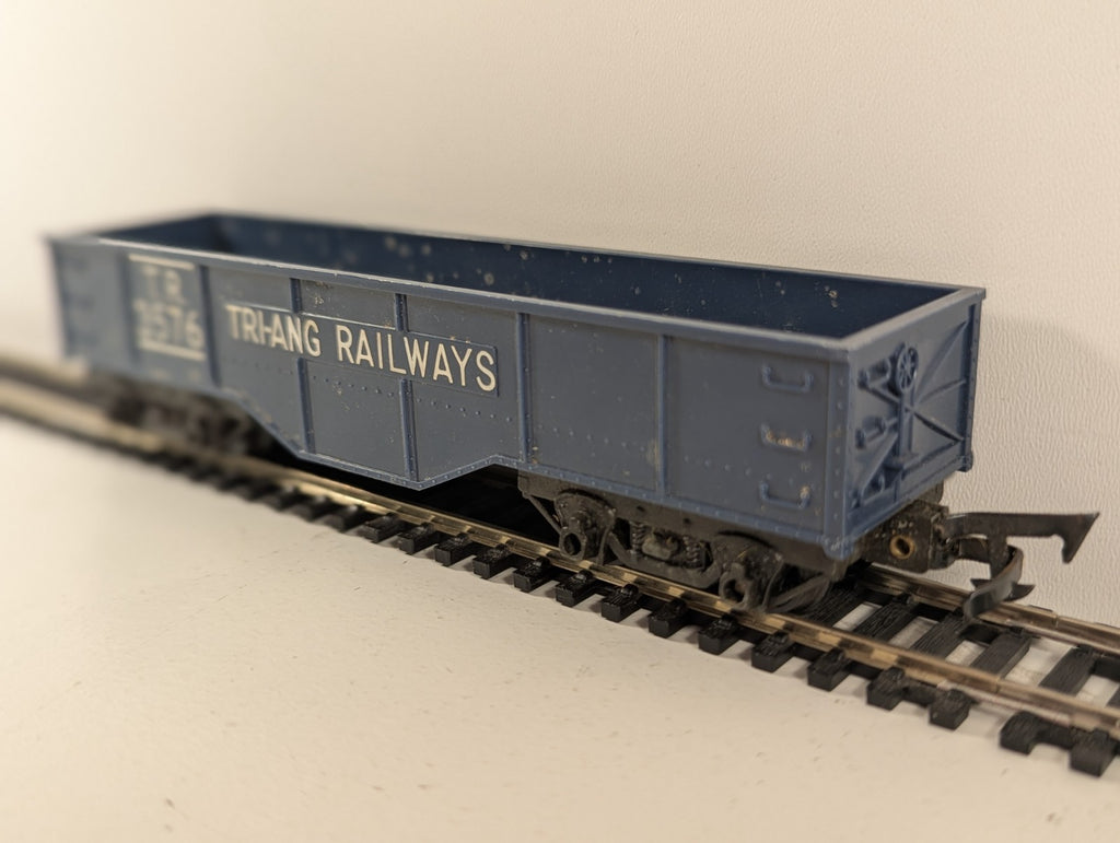 Tri-ang R116 OO Gauge Gondola Wagon TR3576
