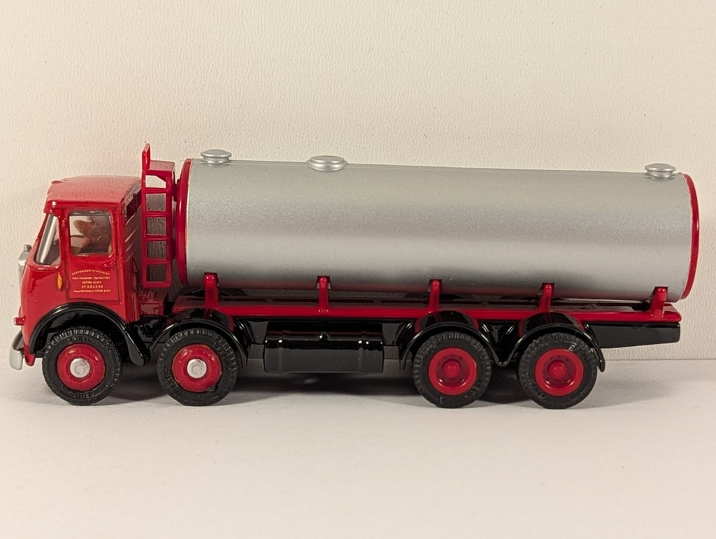 EFE Atkinson 8-Wheel Tanker – Suttons Livery – 1:76 Scale