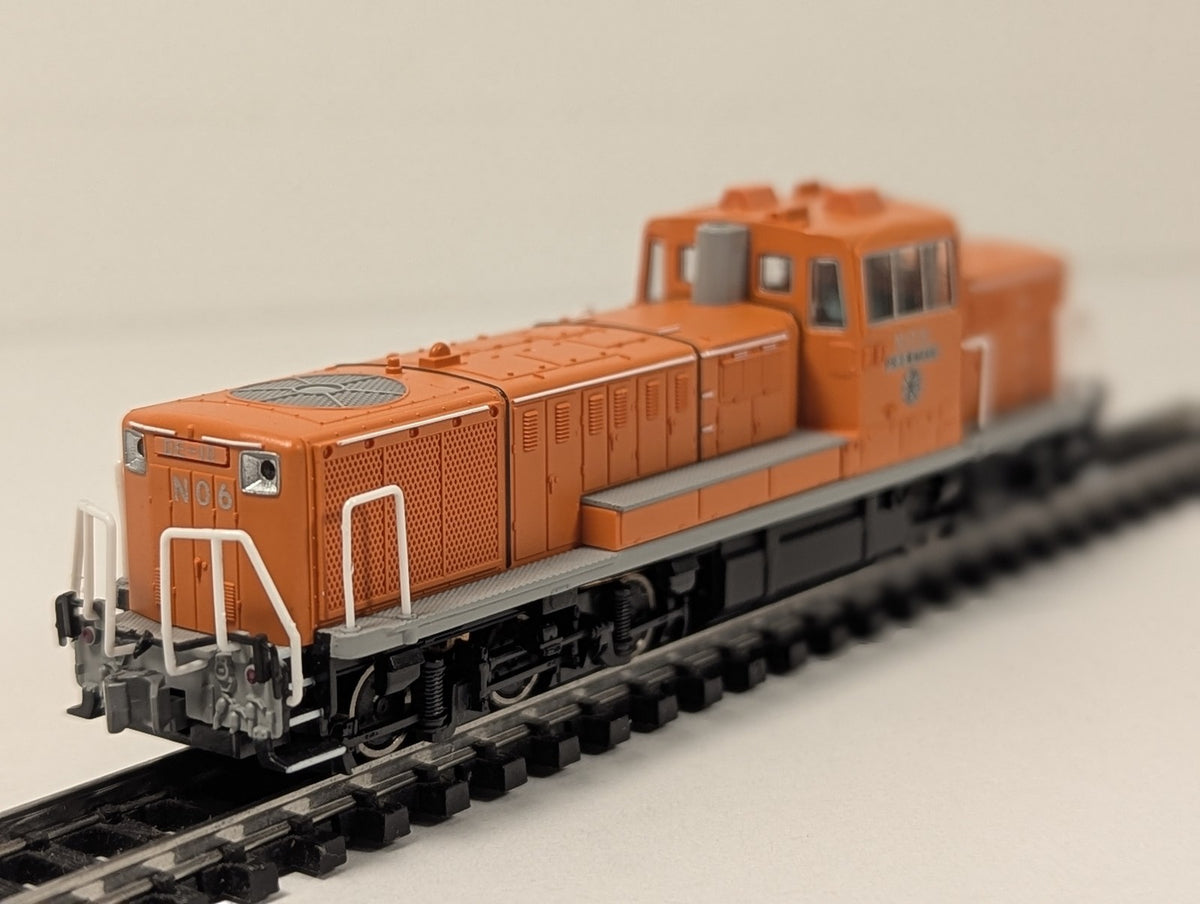 Micro Ace N Gauge Industrial 5-Axle Diesel Locomotive Orange N06