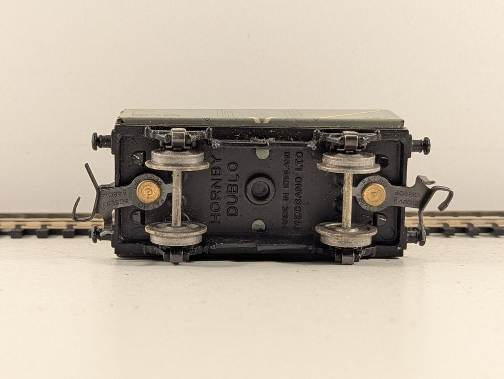 Hornby Dublo 32030 OO Gauge BR Grey D2 High-Sided Coal Wagon with Coal Load