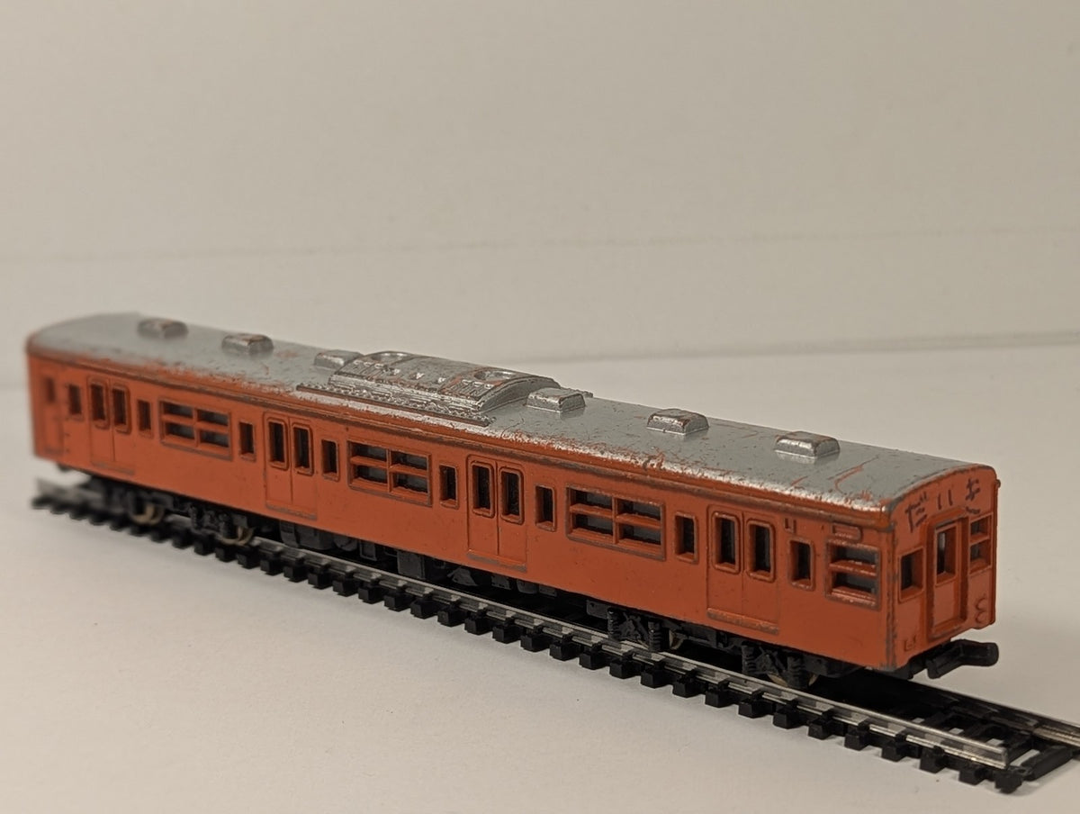 Trane 1/130 JNR 103 Series Commuter Train Die-cast Train Vermilion Orange