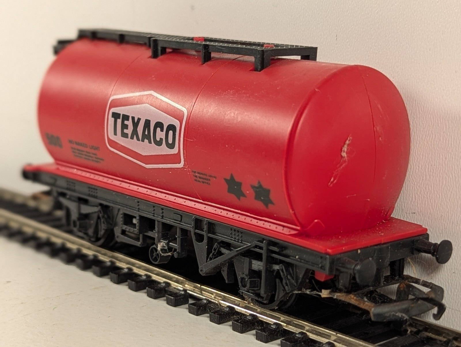 Hornby OO Gauge Texaco Tank Wagon 500 Texaco Red R127