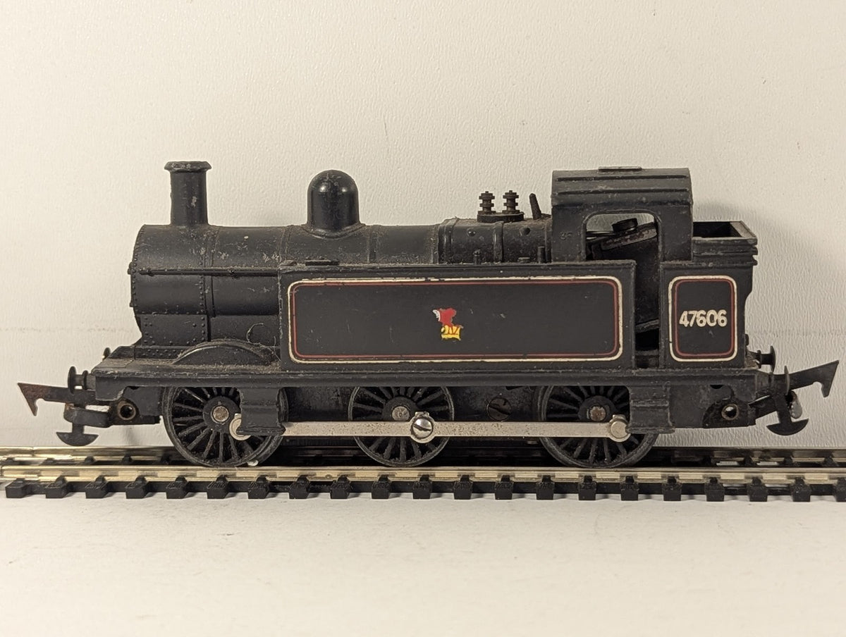 Tri-ang OO Gauge Class 3F Jinty 0-6-0T Steam Locomotive 47606