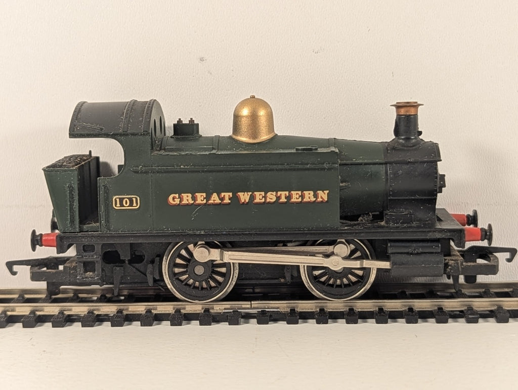 Hornby R077 GWR Holden Class 101 0-4-0T Tank Locomotive OO Gauge