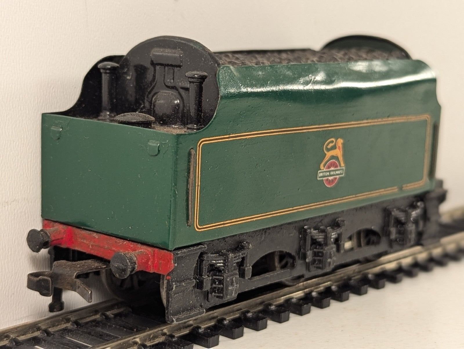 Hornby Dublo OO Gauge 6-Wheel Tender BR Green