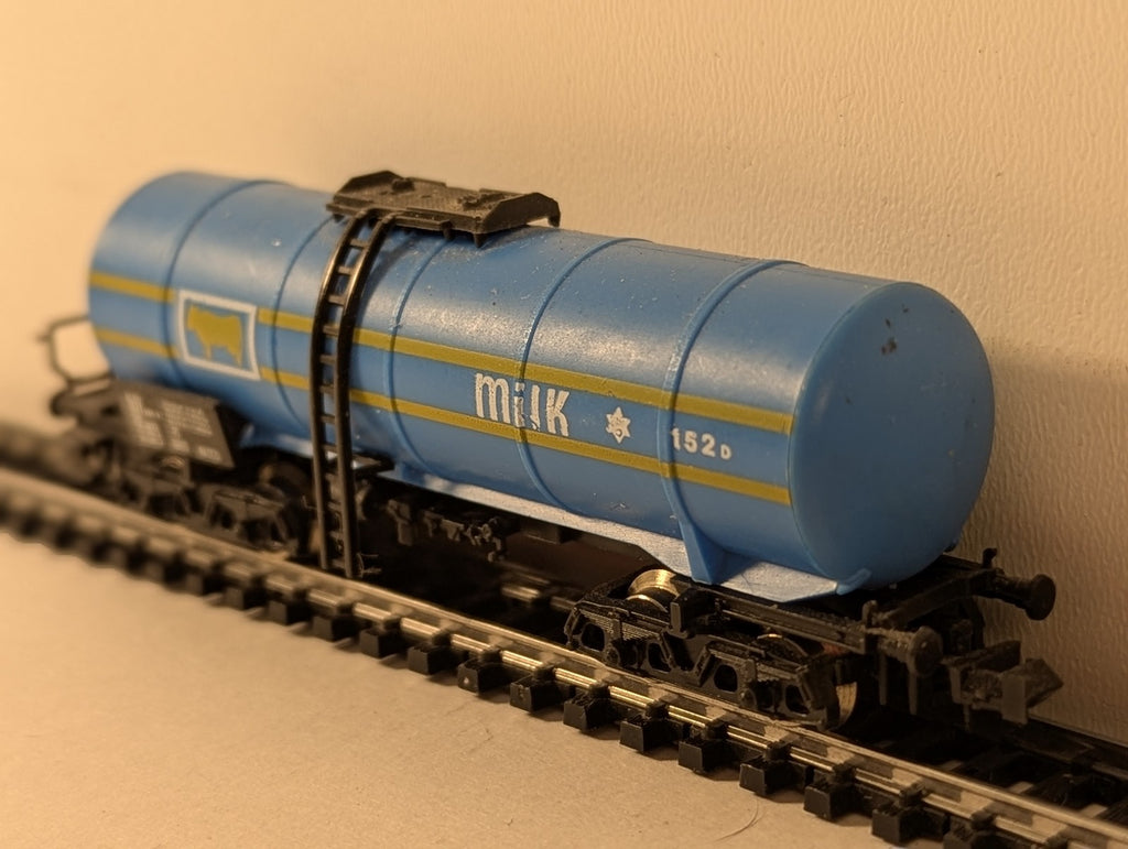 Lima N Gauge Milk Bogie Tank Wagon 152 D Milk Tank Wagon Blue Milk