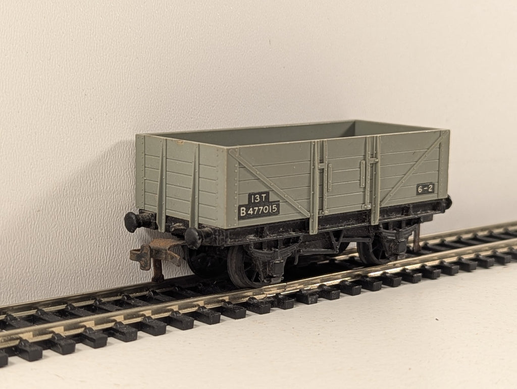 Hornby Dublo 32074 OO Gauge 13-Ton Standard Wagon - Boxed
