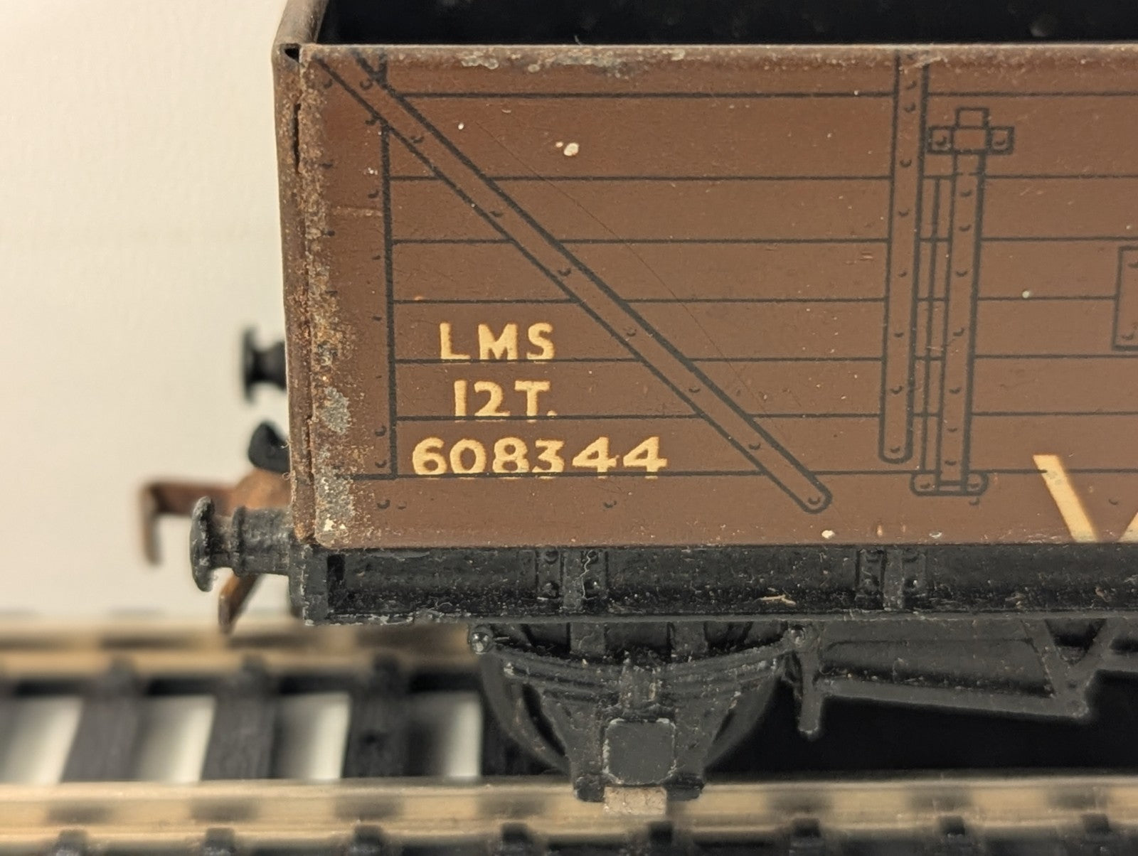 Hornby Dublo OO Gauge LMS 12T 5-Plank Open Wagon 608344