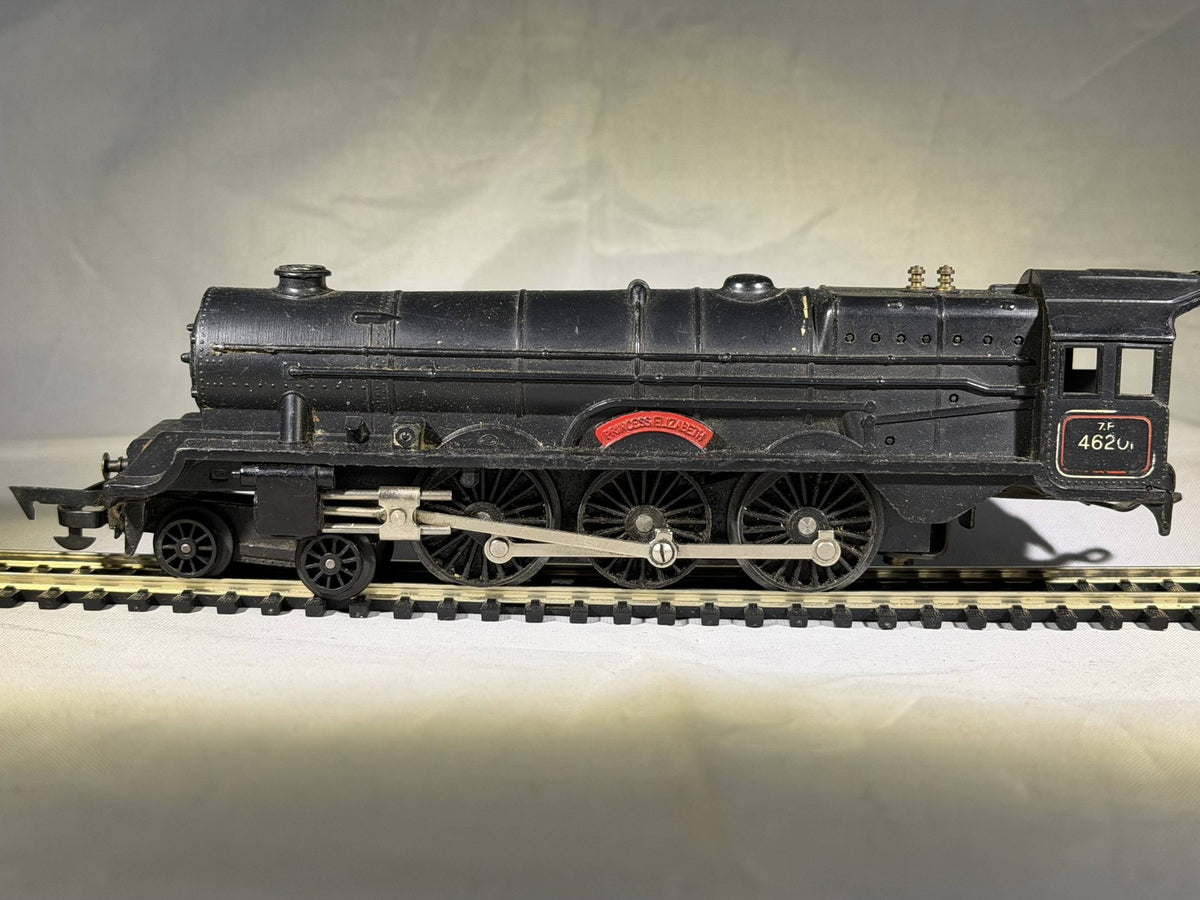 Tri-ang OO Gauge Princess Royal Class 'Princess Elizabeth' Steam Locomotive