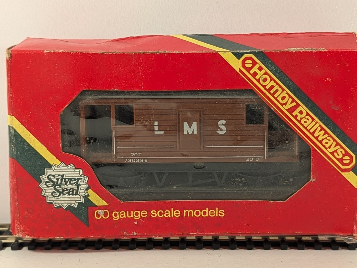Hornby R.098 OO Gauge LMS Brake Van