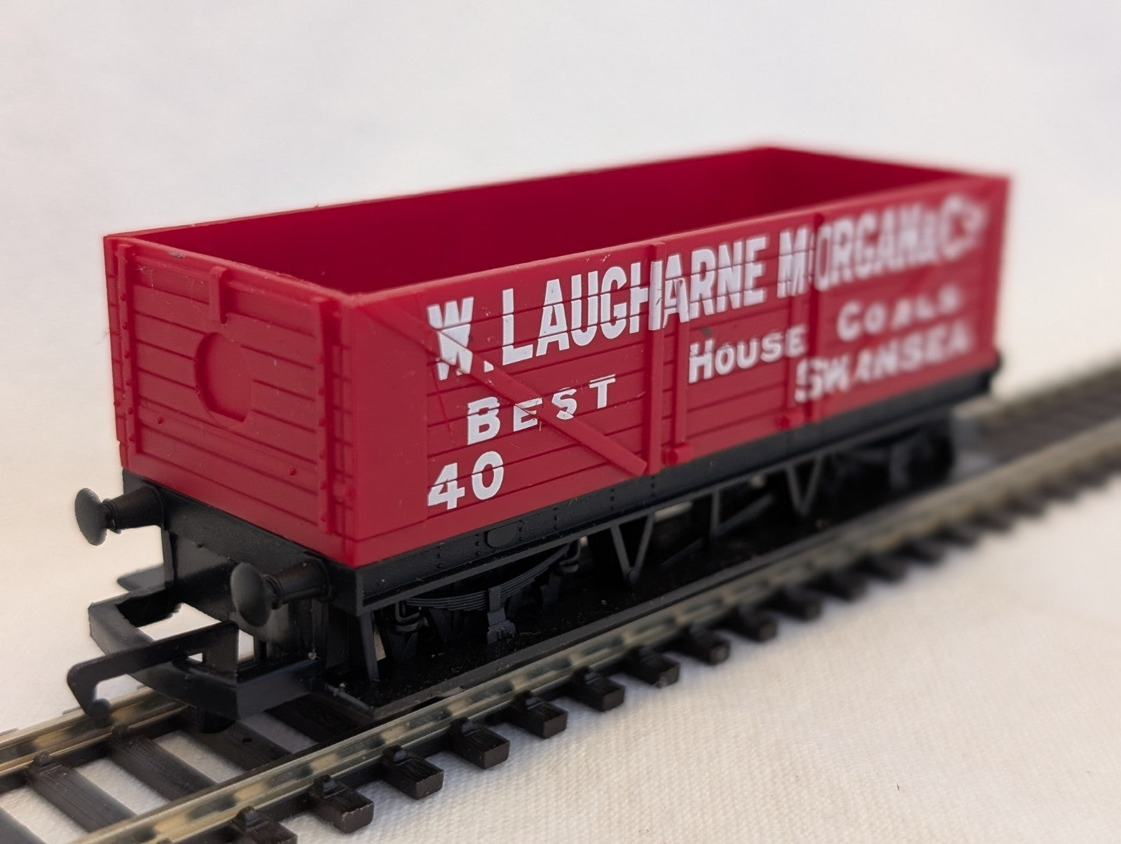 Hornby OO Gauge 7-Plank Open Wagon W. Laugharne Morgan & Co Goods Wagon