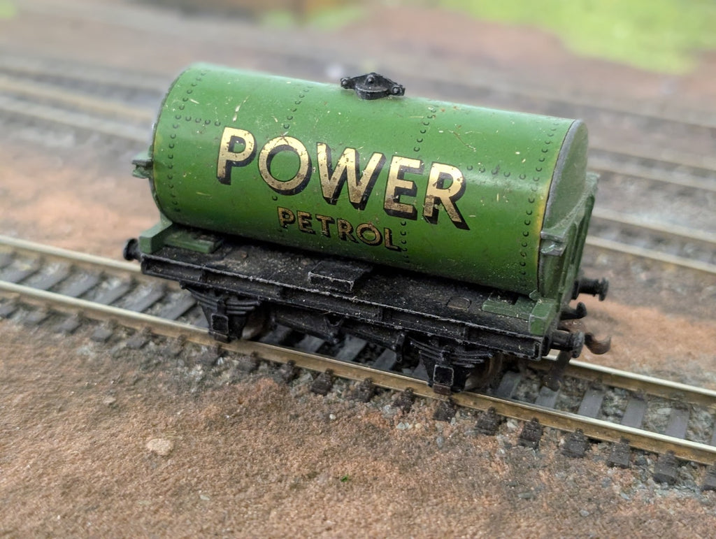 Hornby Dublo 32080 14T Tank Wagon - Power
