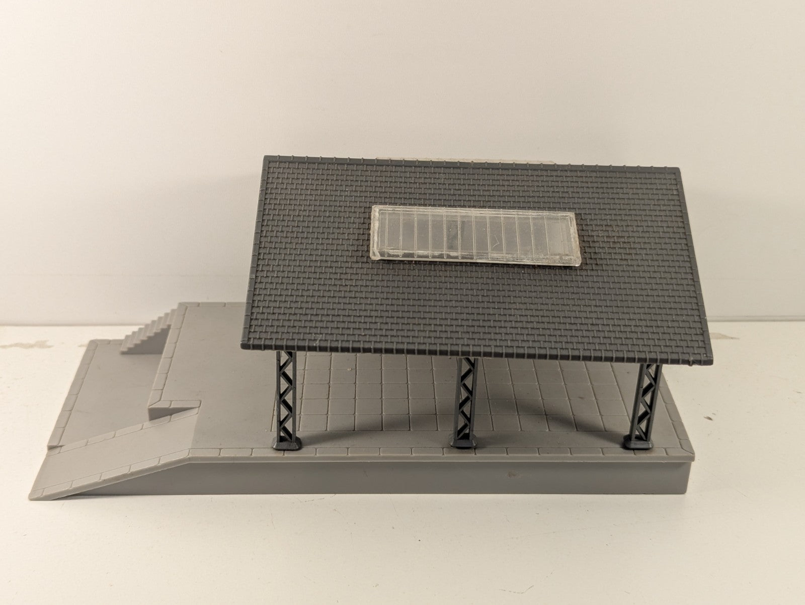 Jouef HO Gauge Covered Goods Platform