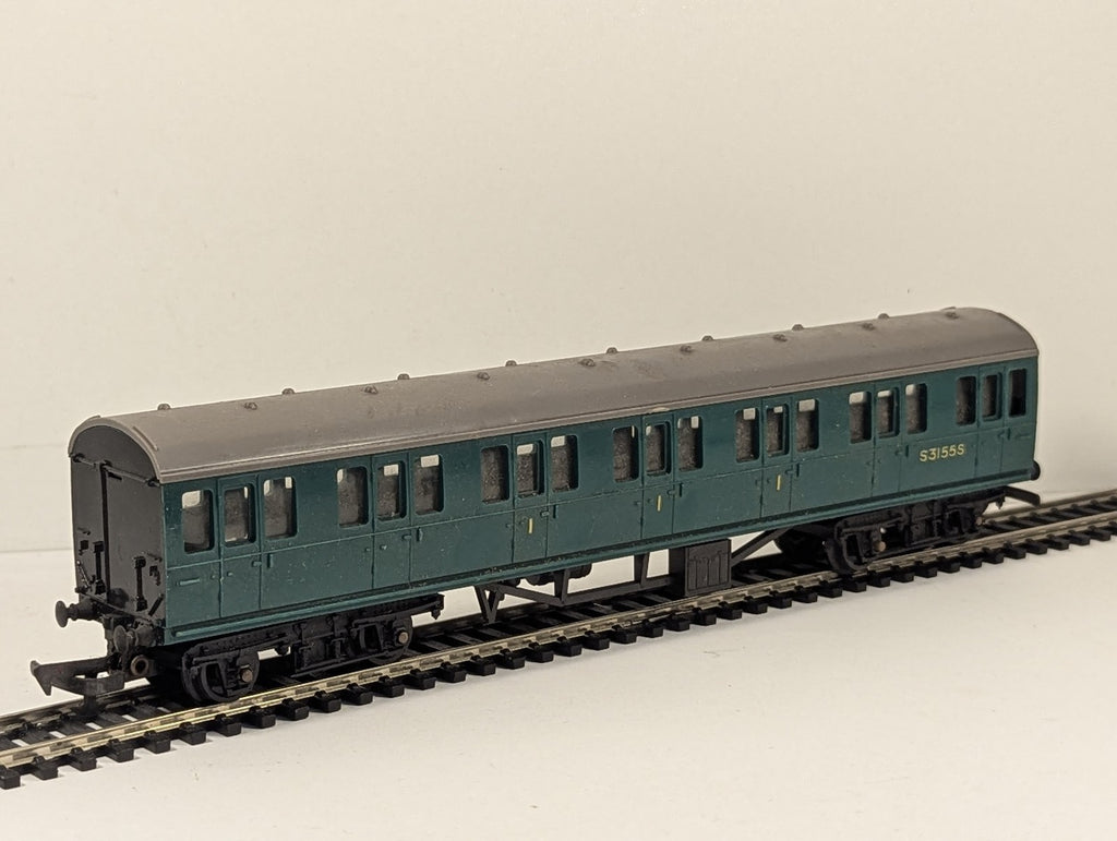 Tri-ang OO Gauge Southern Region Composite Coach Passenger Coach S3155S